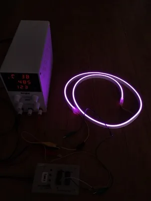 写真9_赤青点灯時2400mA