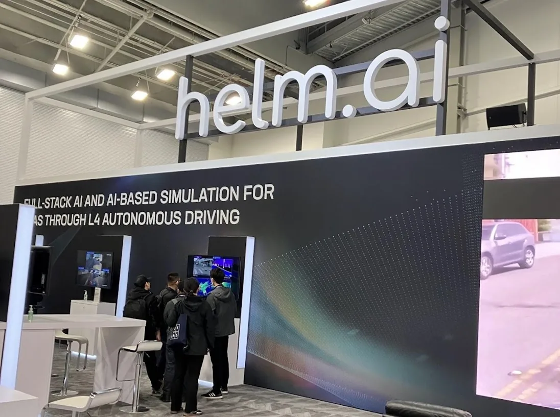 helm.ai booth @ CES